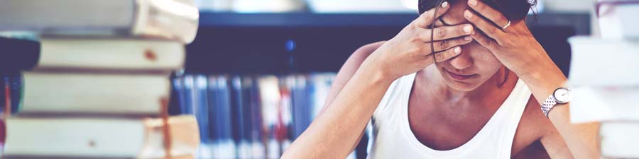 student in difficulty because of addiction