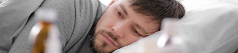man detoxes at home
